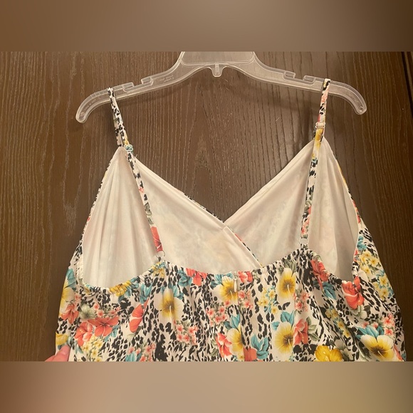 TOXIK 3 -PLUS SIZE 2X -FLORAL SEXY ROMPER SHORTS- VIBRANT - Picture 7 of 10